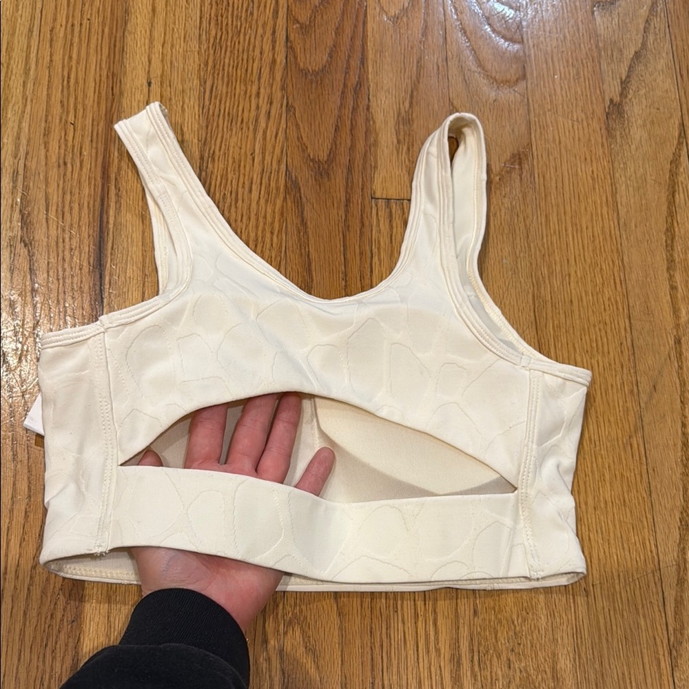 Mono B Giraffe Jacquard Sports Bra & Legging Set - Picture 10 of 11